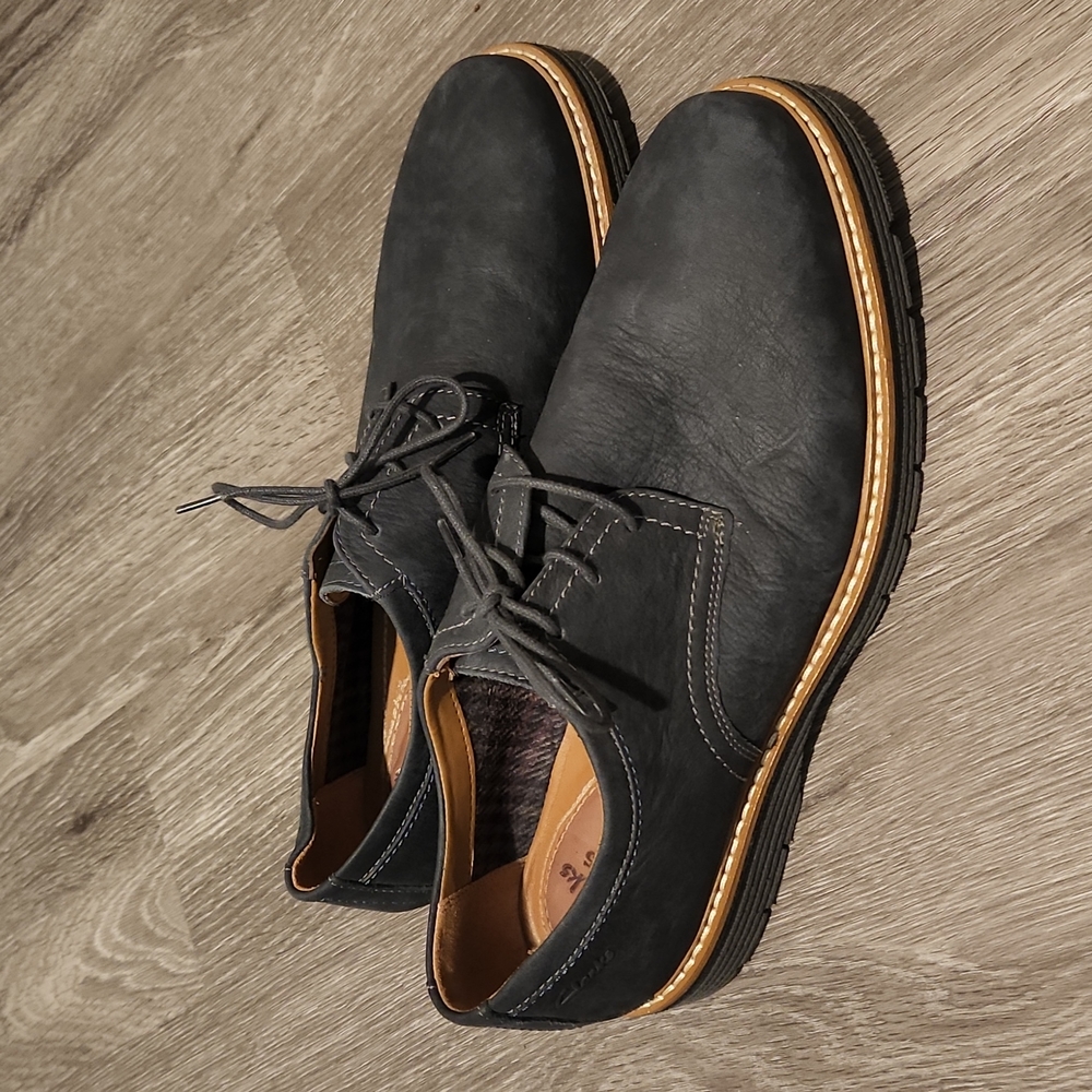 Mens Clark's dress shoes